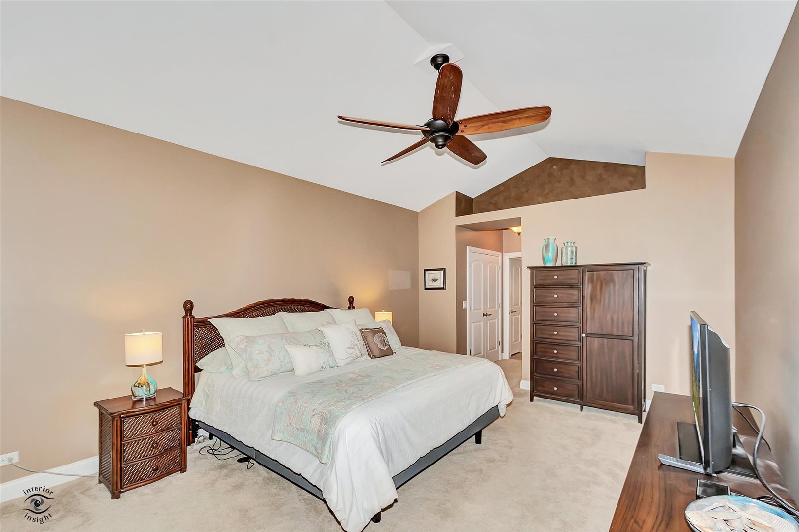 20400 Mackinac Point Drive, Frankfort, IL 60423