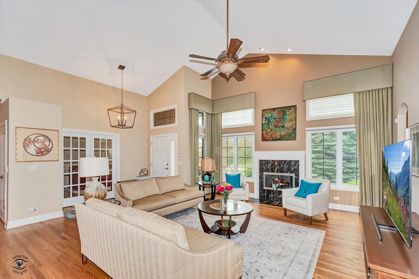 20400 Mackinac Point Drive, Frankfort, IL 60423