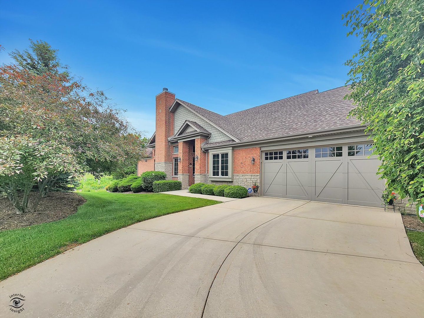20400 Mackinac Point Drive, Frankfort, IL 60423