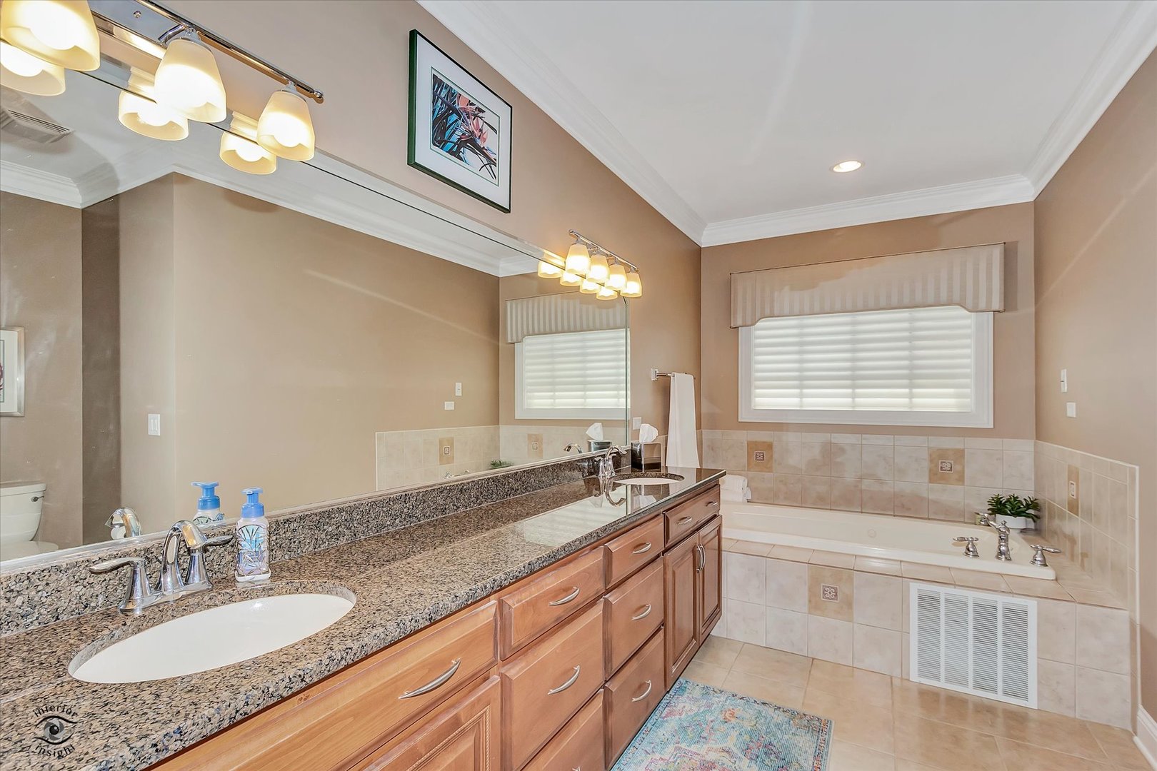 20400 Mackinac Point Drive, Frankfort, IL 60423