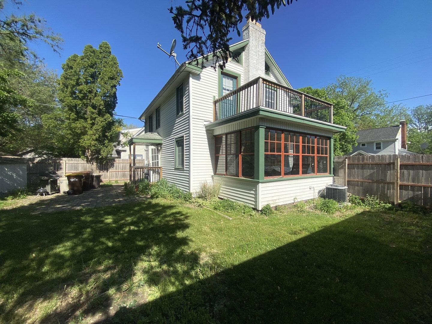 1512 Yonge Street, Rockford, IL 61103