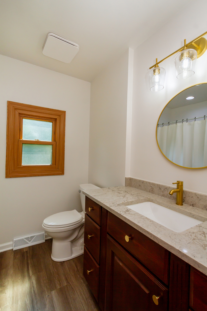 22W364 Glen Park Road, Glen Ellyn, IL 60137