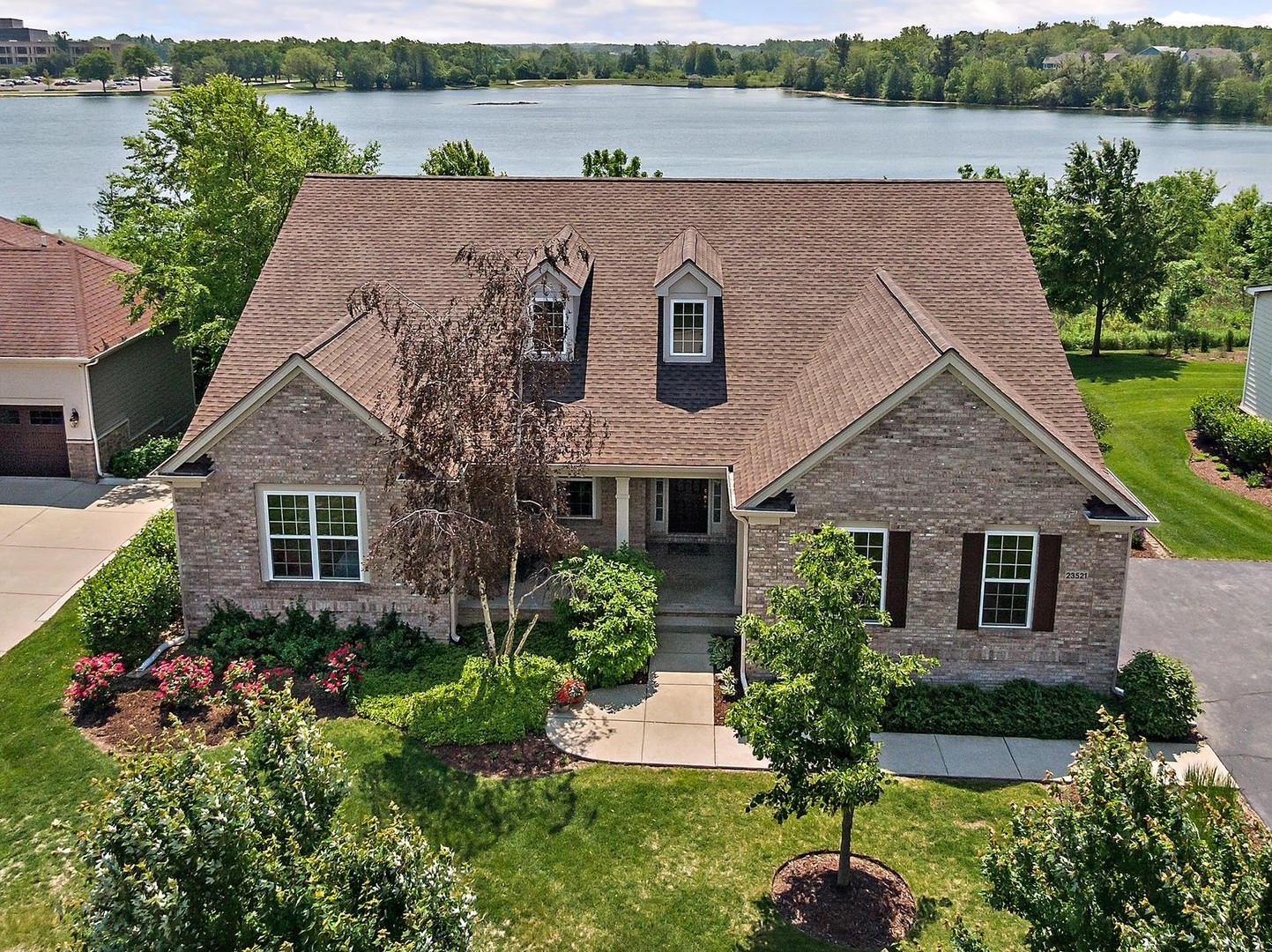 23521 N Sanctuary Club Drive, Kildeer, IL 60047