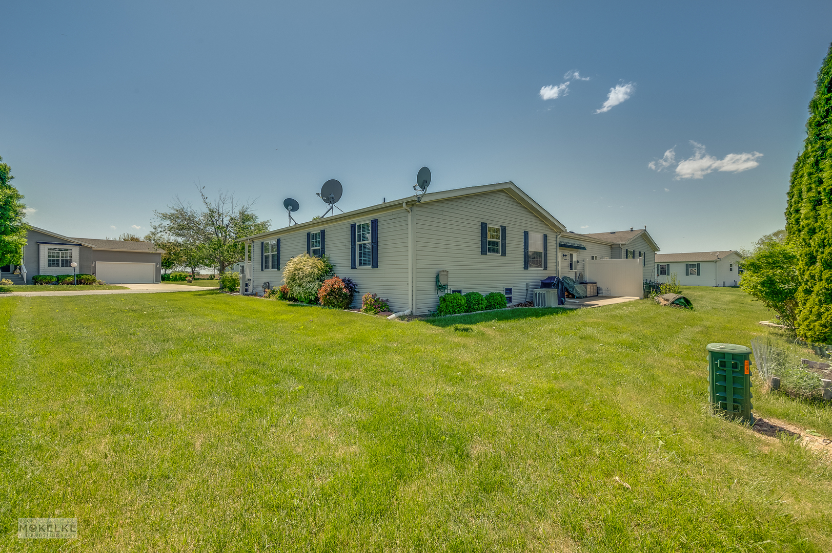 654 Bluebird Circle #B, Sandwich, IL 60548