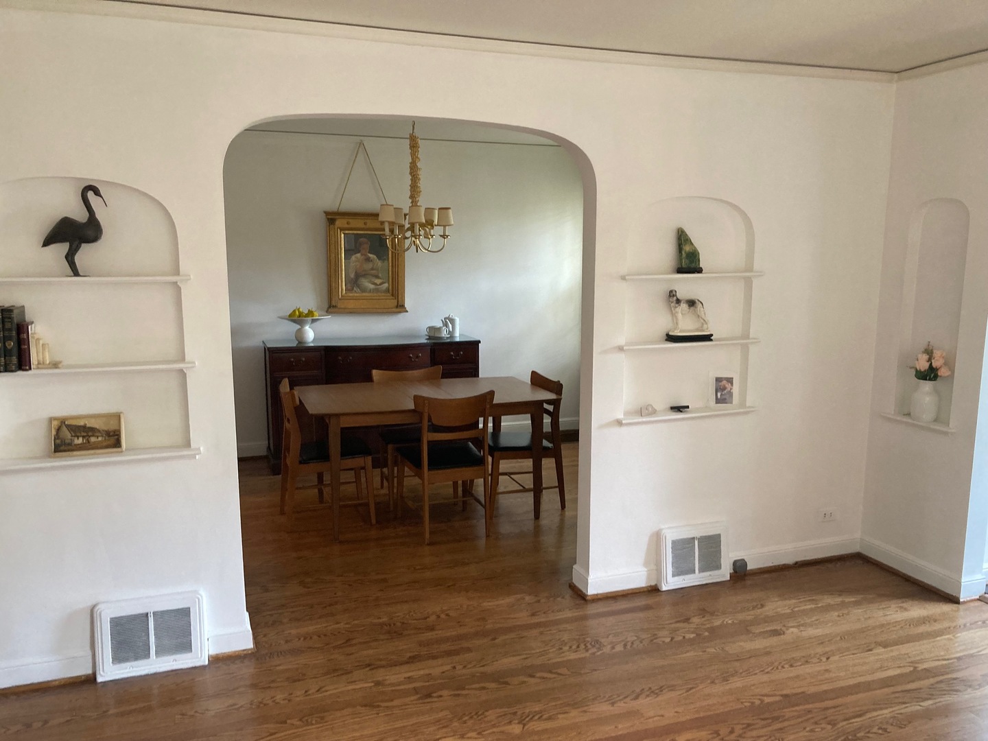 10752 S Washtenaw Avenue, Chicago, IL 60655