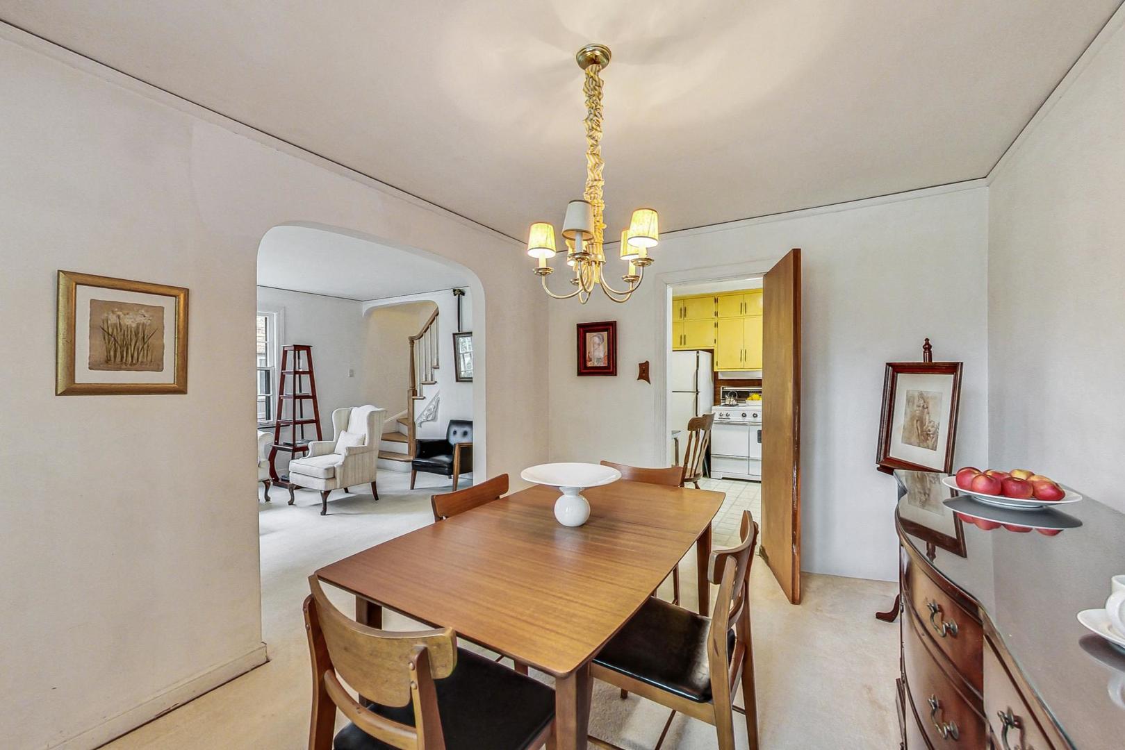 10752 S Washtenaw Avenue, Chicago, IL 60655