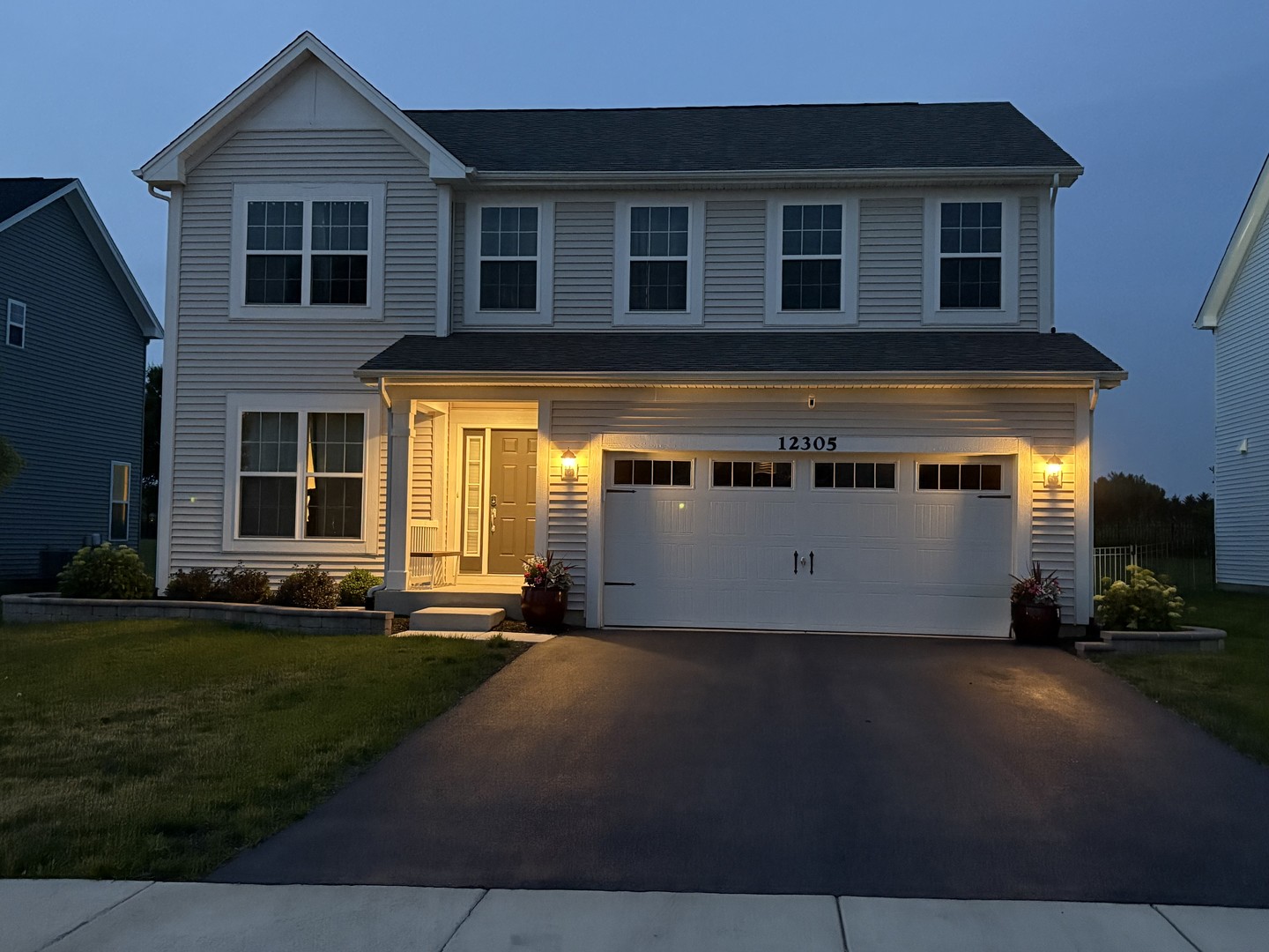 12305 S Prairie Ridge Lane, Plainfield, IL 60585