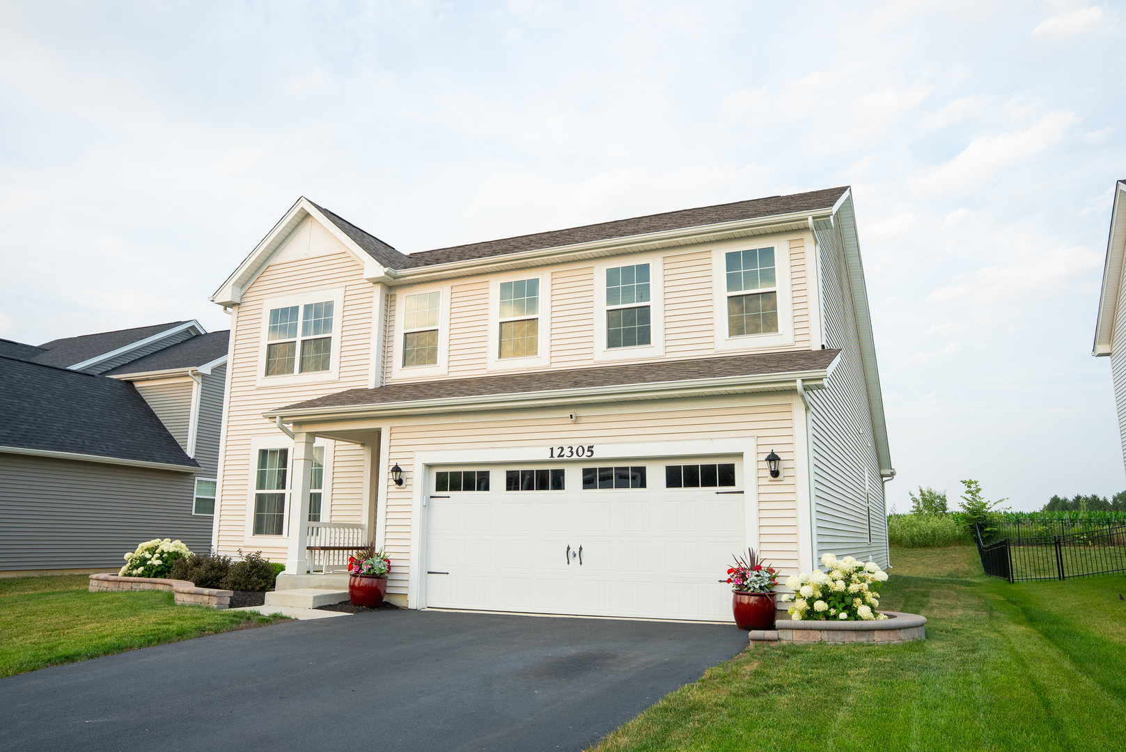 12305 S Prairie Ridge Lane, Plainfield, IL 60585