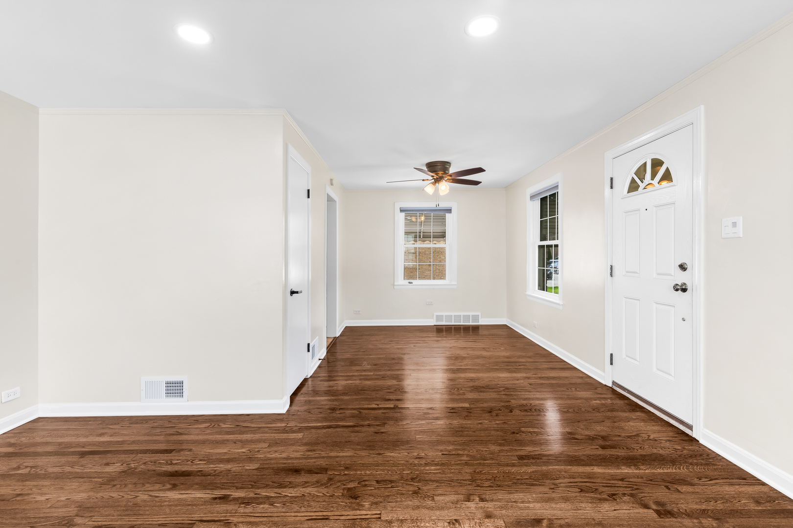 5471 N Octavia Avenue, Chicago, IL 60656