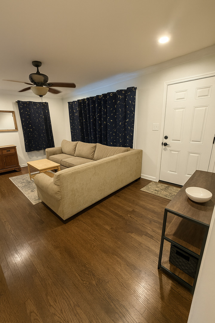 15921 Long Avenue, Oak Forest, IL 60452