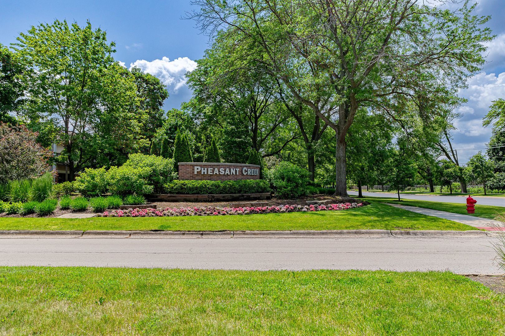 3070 Pheasant Creek Drive #201, Northbrook, IL 60062