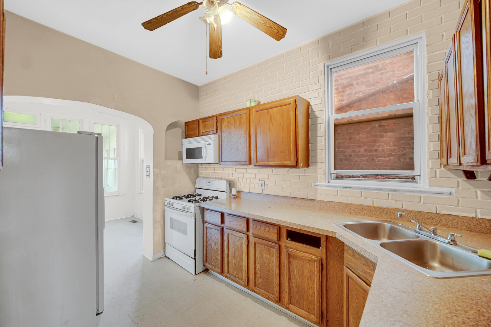 7316 S Lafayette Avenue, Chicago, IL 60621