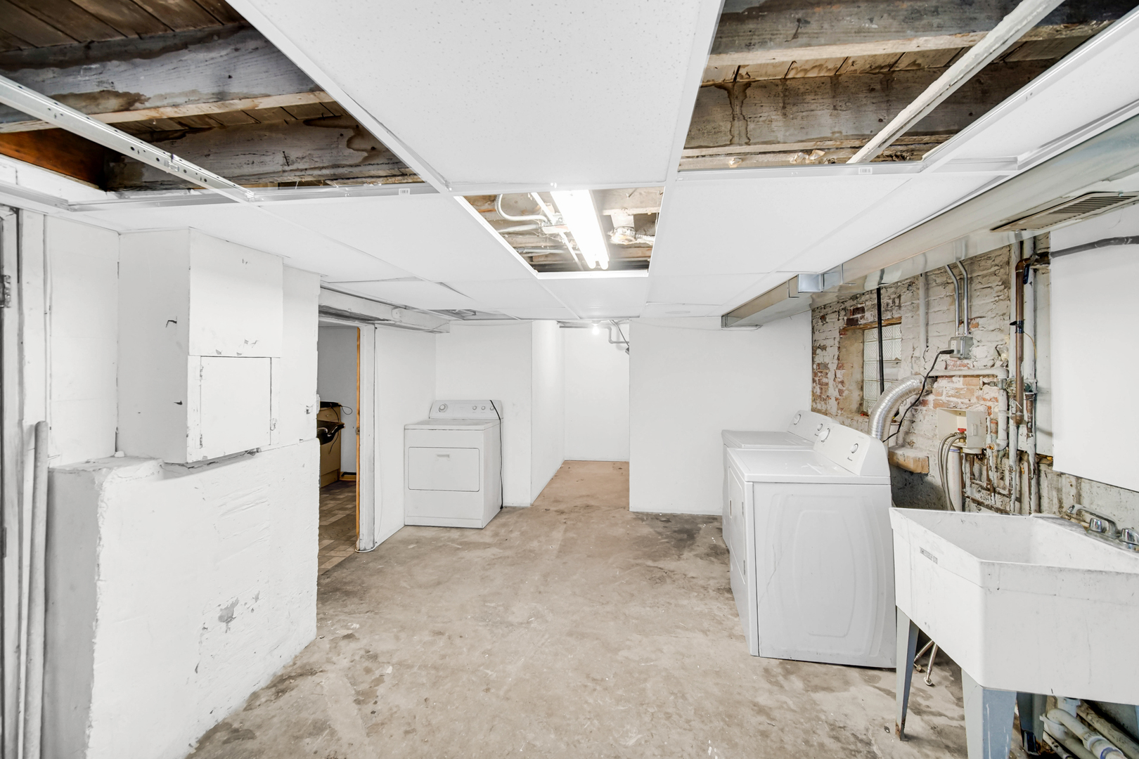 7316 S Lafayette Avenue, Chicago, IL 60621