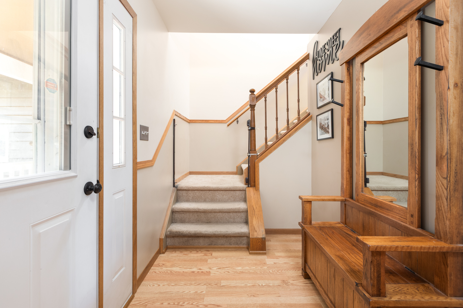 12 Pioneer Court, Oswego, IL 60543