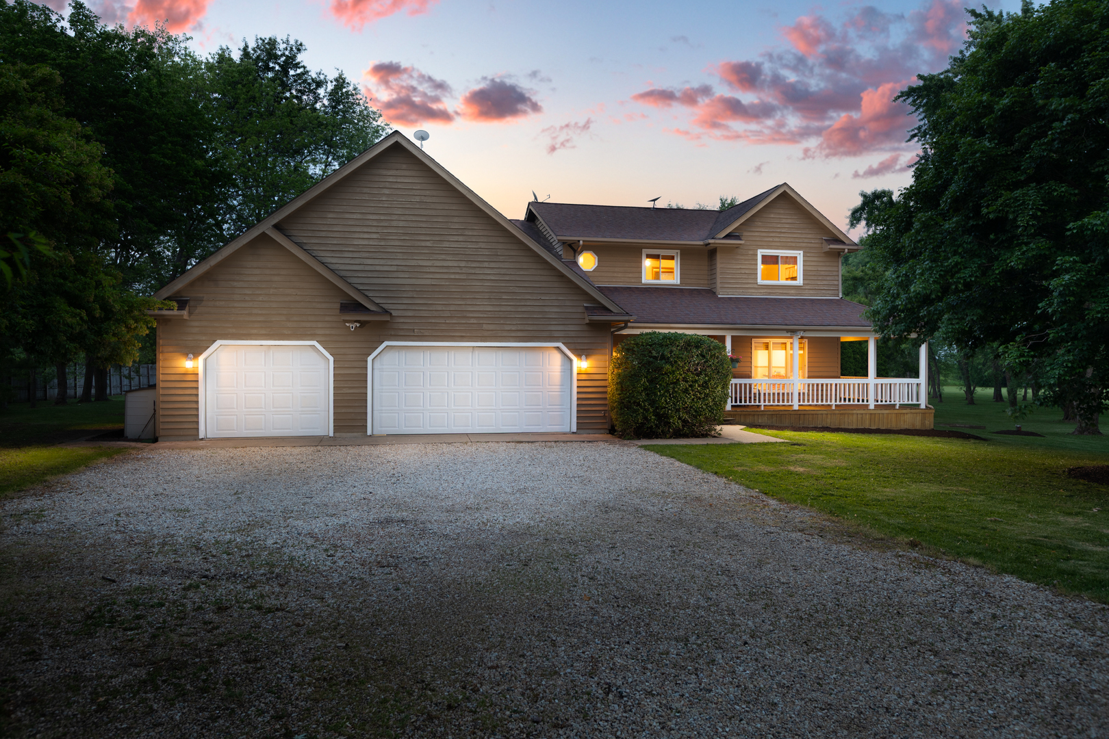 12 Pioneer Court, Oswego, IL 60543