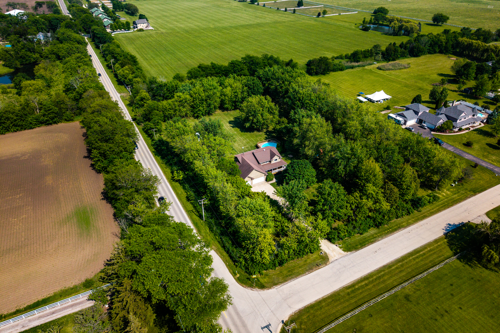 12 Pioneer Court, Oswego, IL 60543