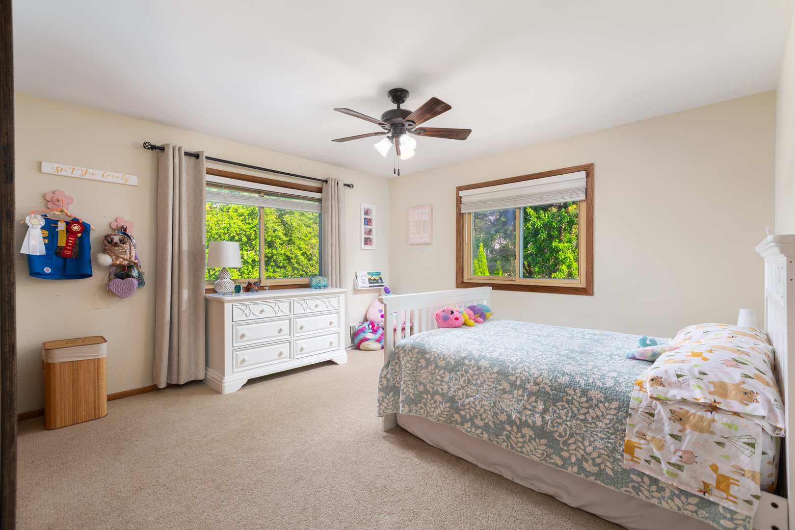 12 Pioneer Court, Oswego, IL 60543