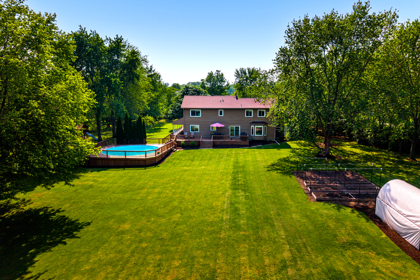 12 Pioneer Court, Oswego, IL 60543