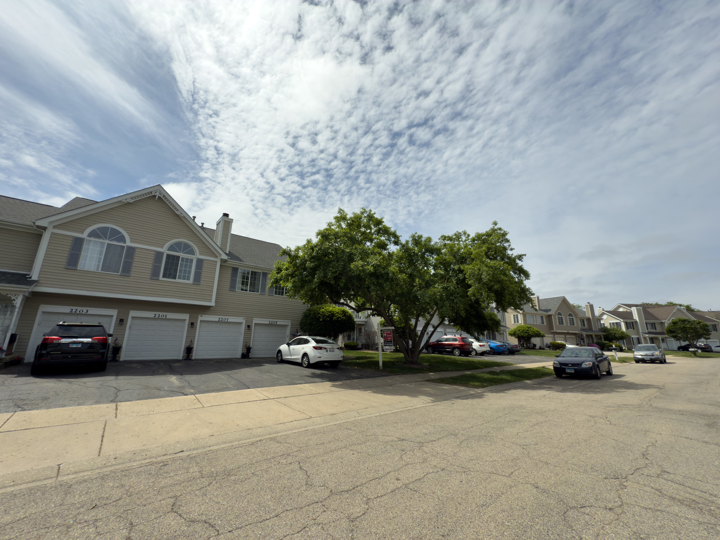2205 Colorado Avenue #2205, Elgin, IL 60123