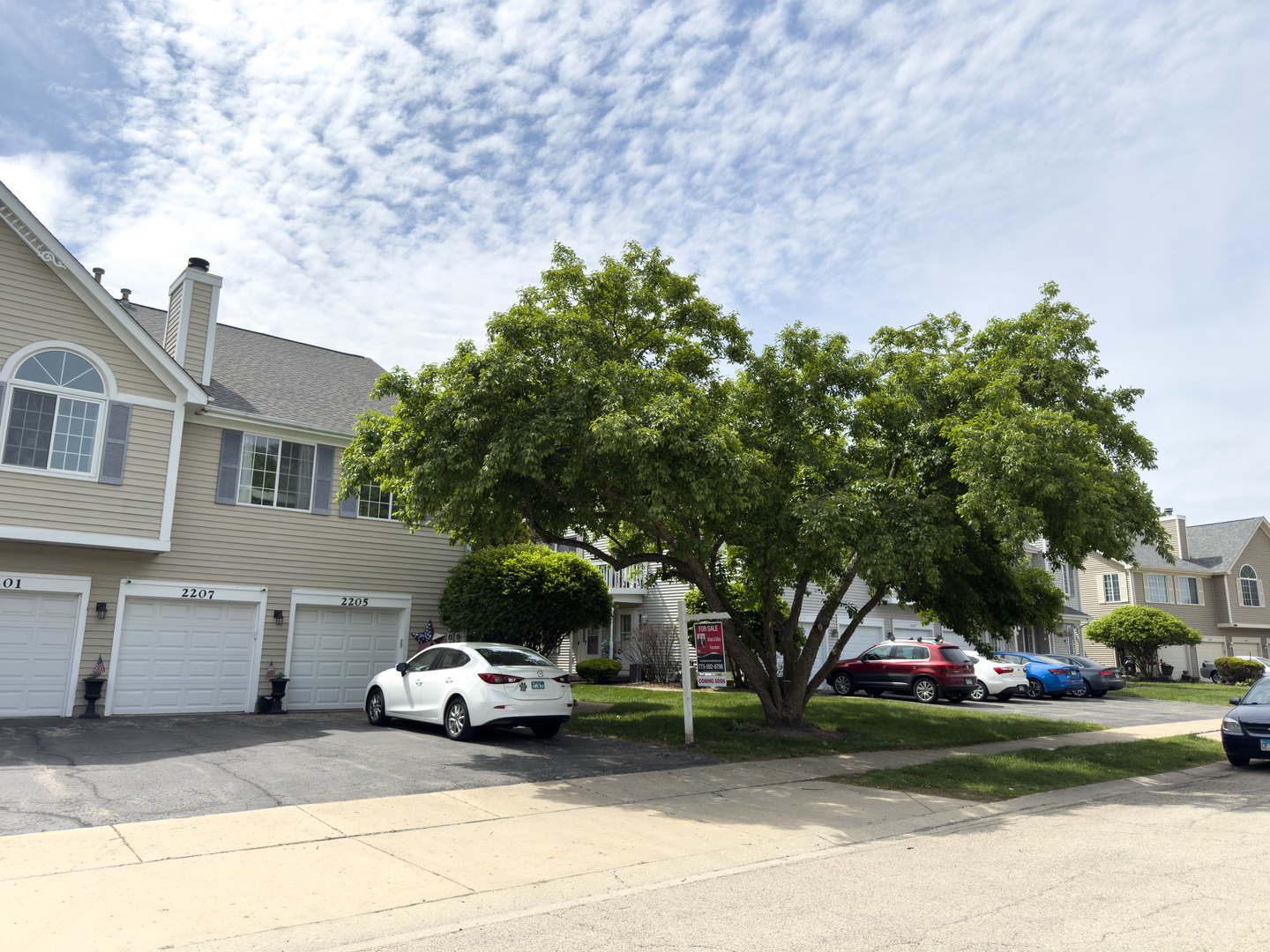 2205 Colorado Avenue #2205, Elgin, IL 60123