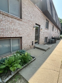109 Urban Street #19, Bloomington, IL 61704