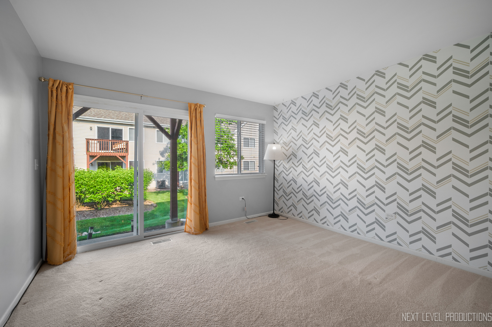3023 Saganashkee Lane, Naperville, IL 60564