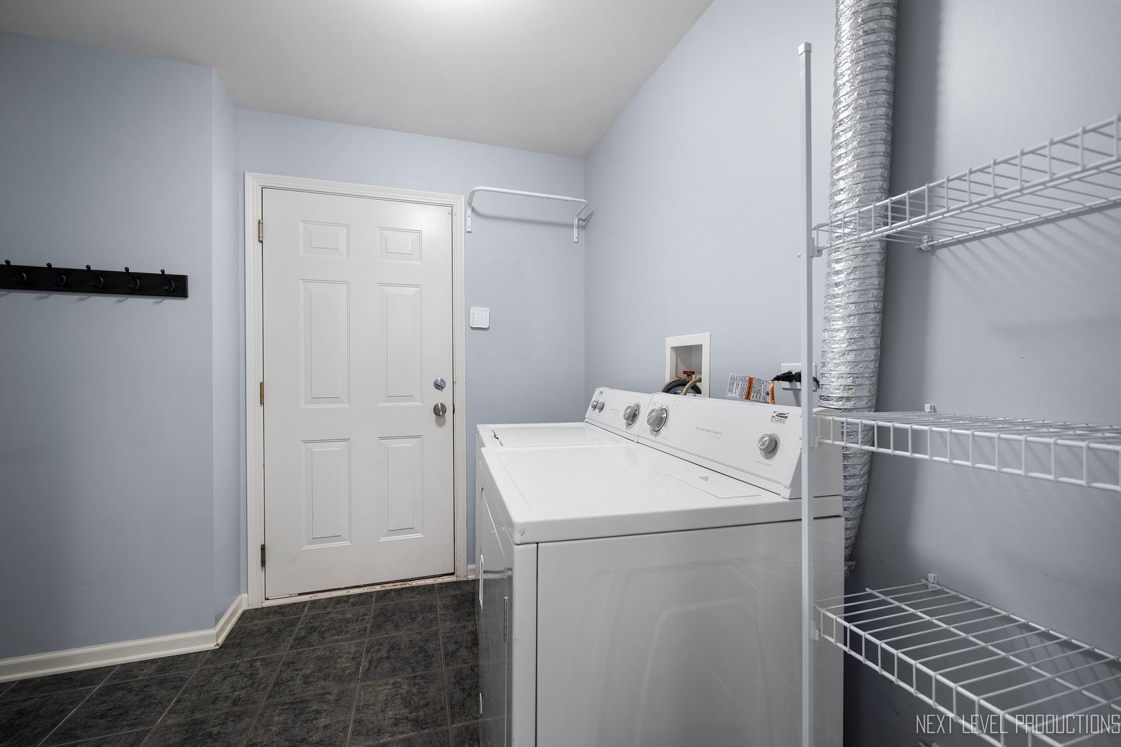 3023 Saganashkee Lane, Naperville, IL 60564