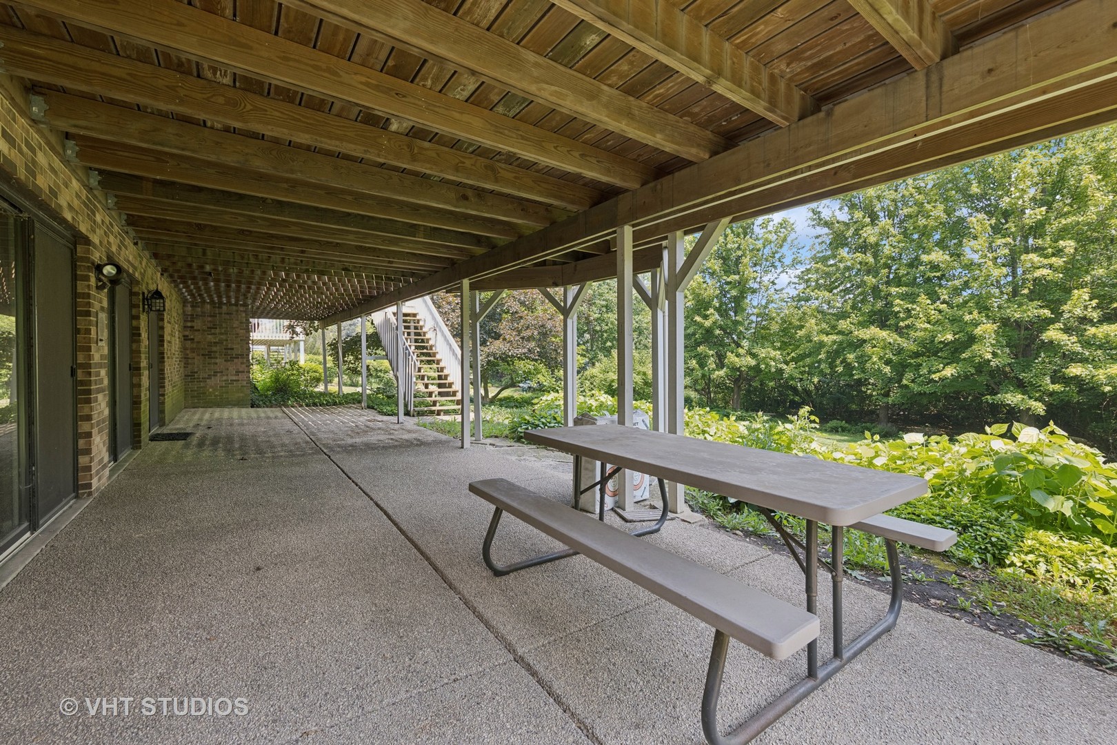 7565 Woodland Lane, Burr Ridge, IL 60527