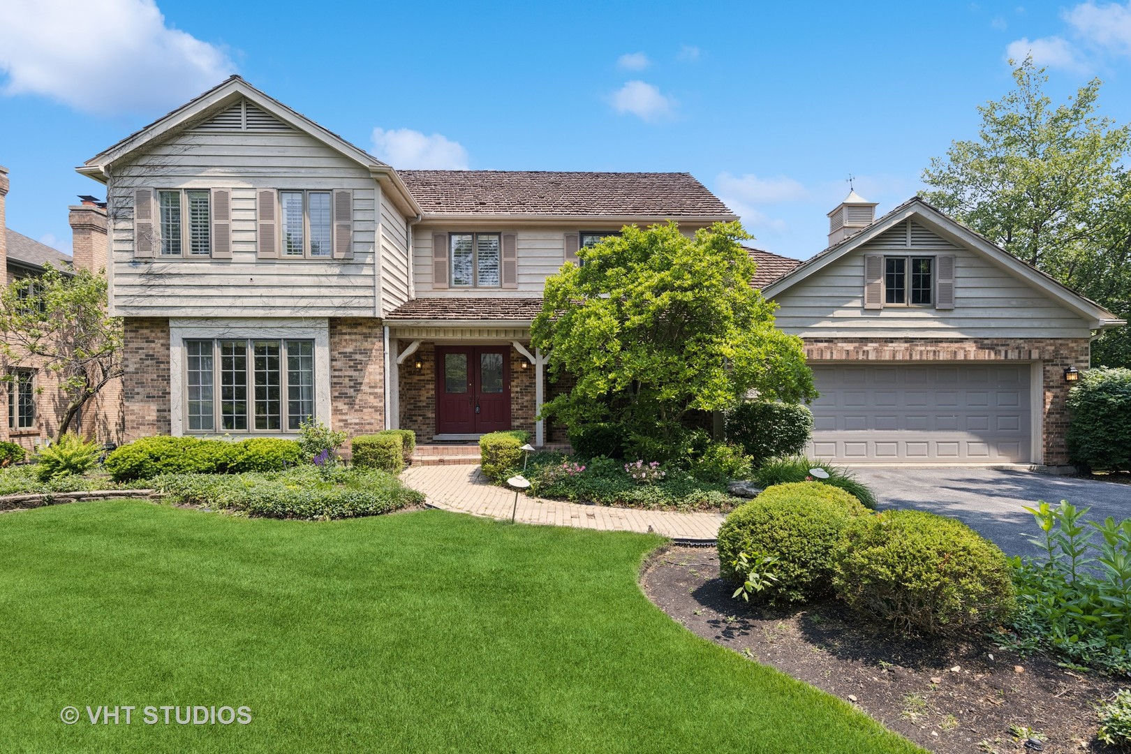 7565 Woodland Lane, Burr Ridge, IL 60527