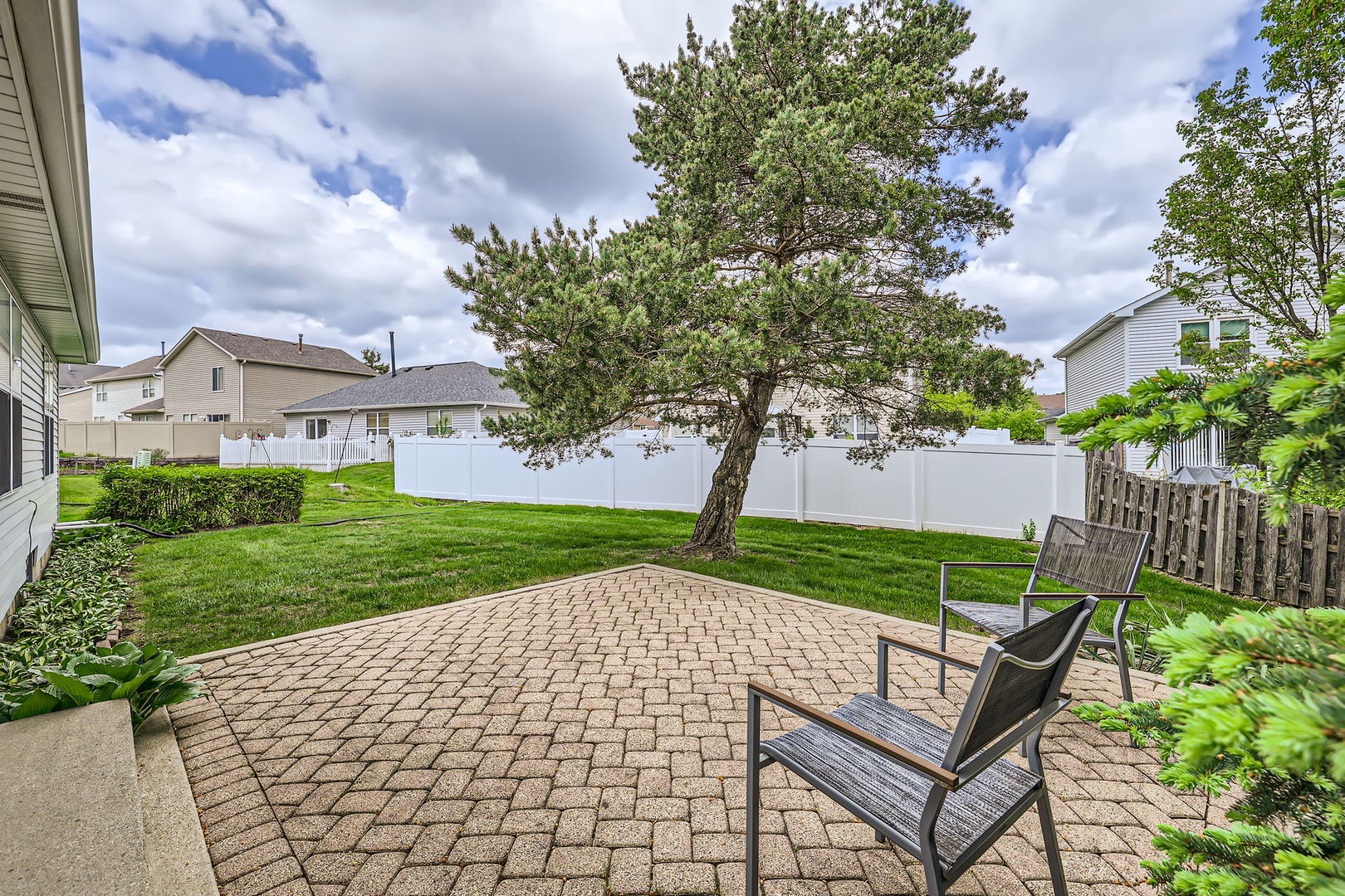 1232 Sumac Trail, Hoffman Estates, IL 60192
