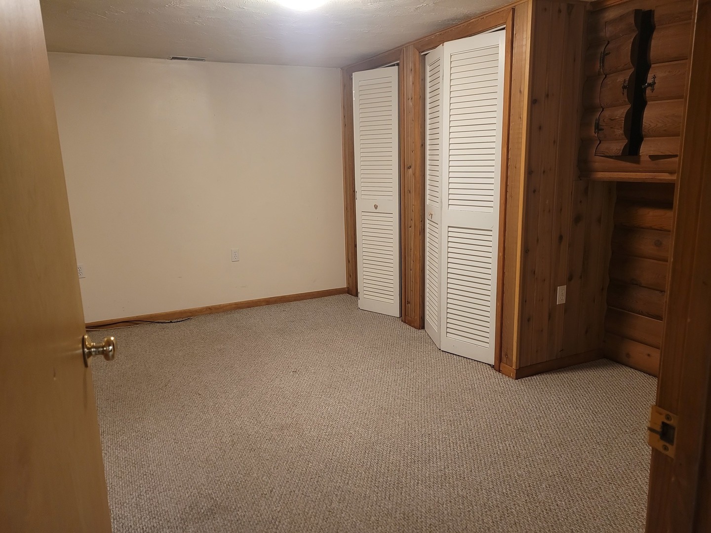 415 chicago Avenue, Downers Grove, IL 60515