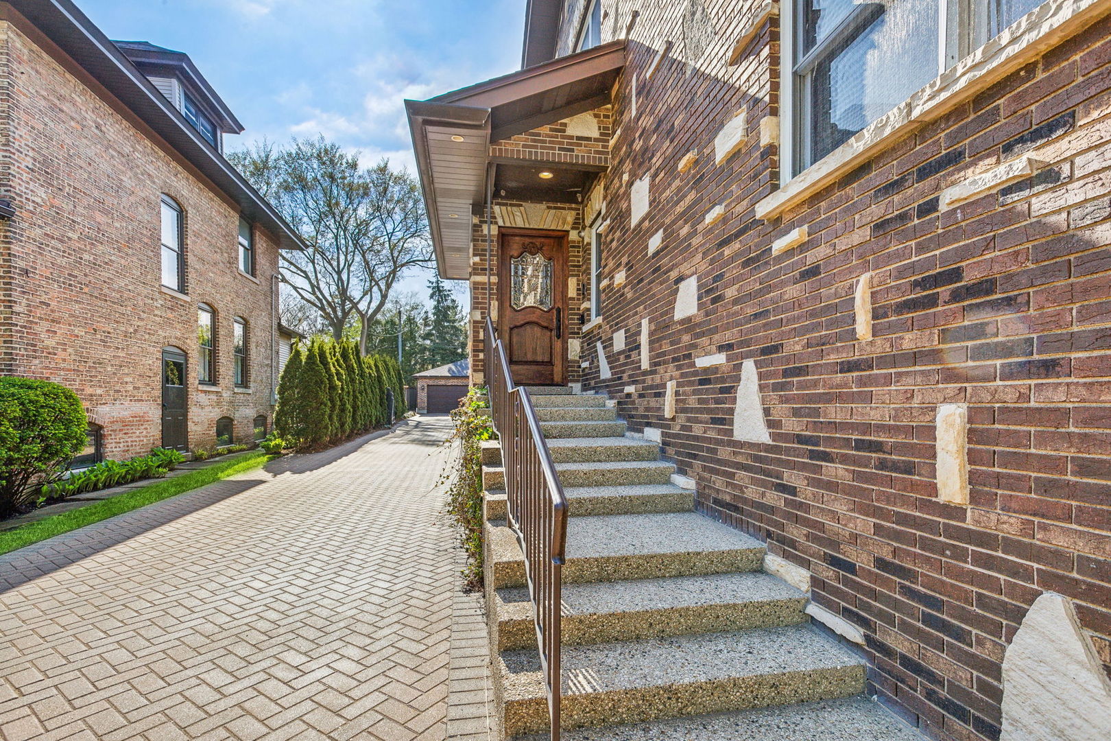 1424 Glencoe Avenue, Highland Park, IL 60035