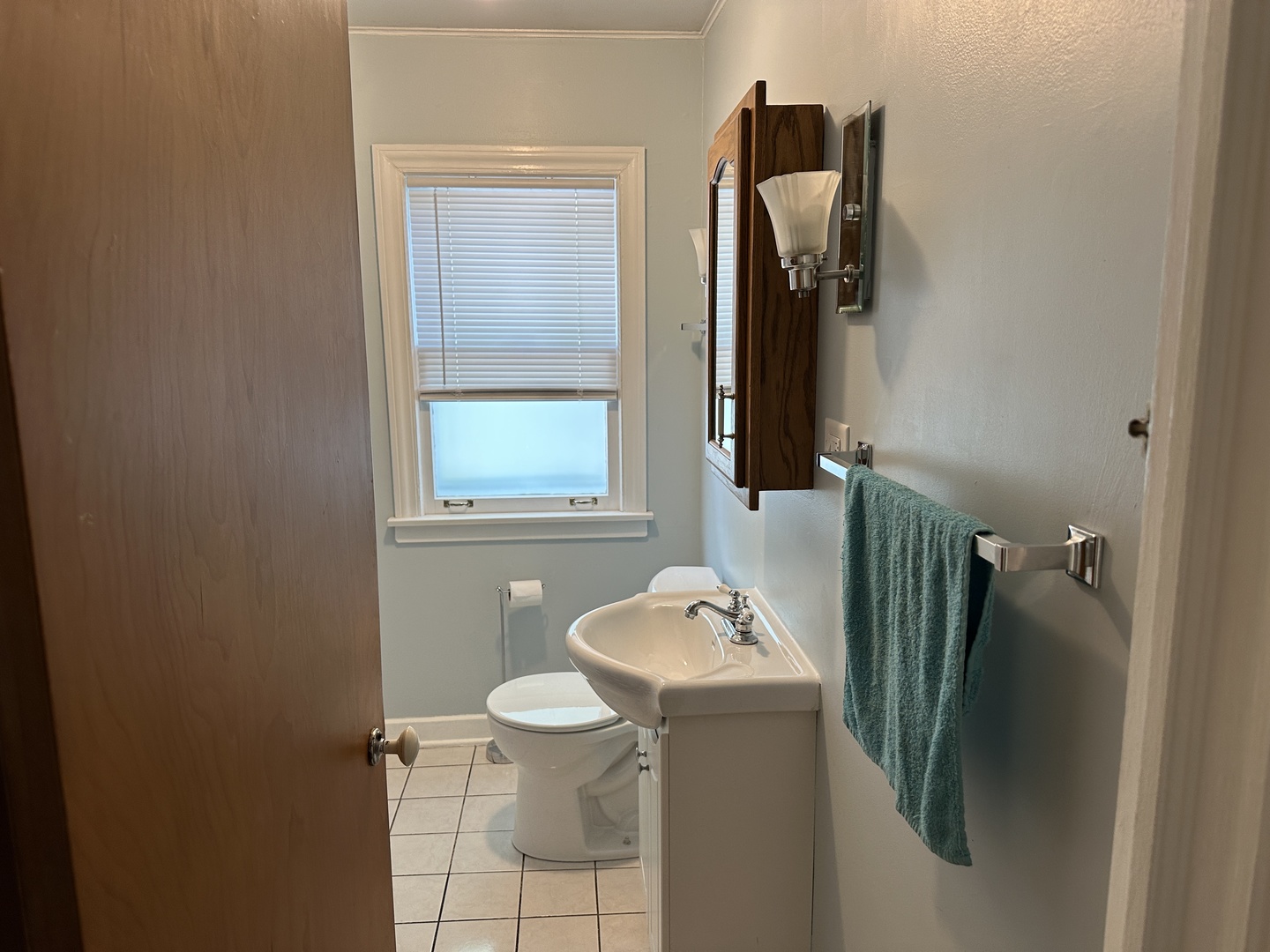 8415 Archer Avenue #1R, Willow Springs, IL 60480