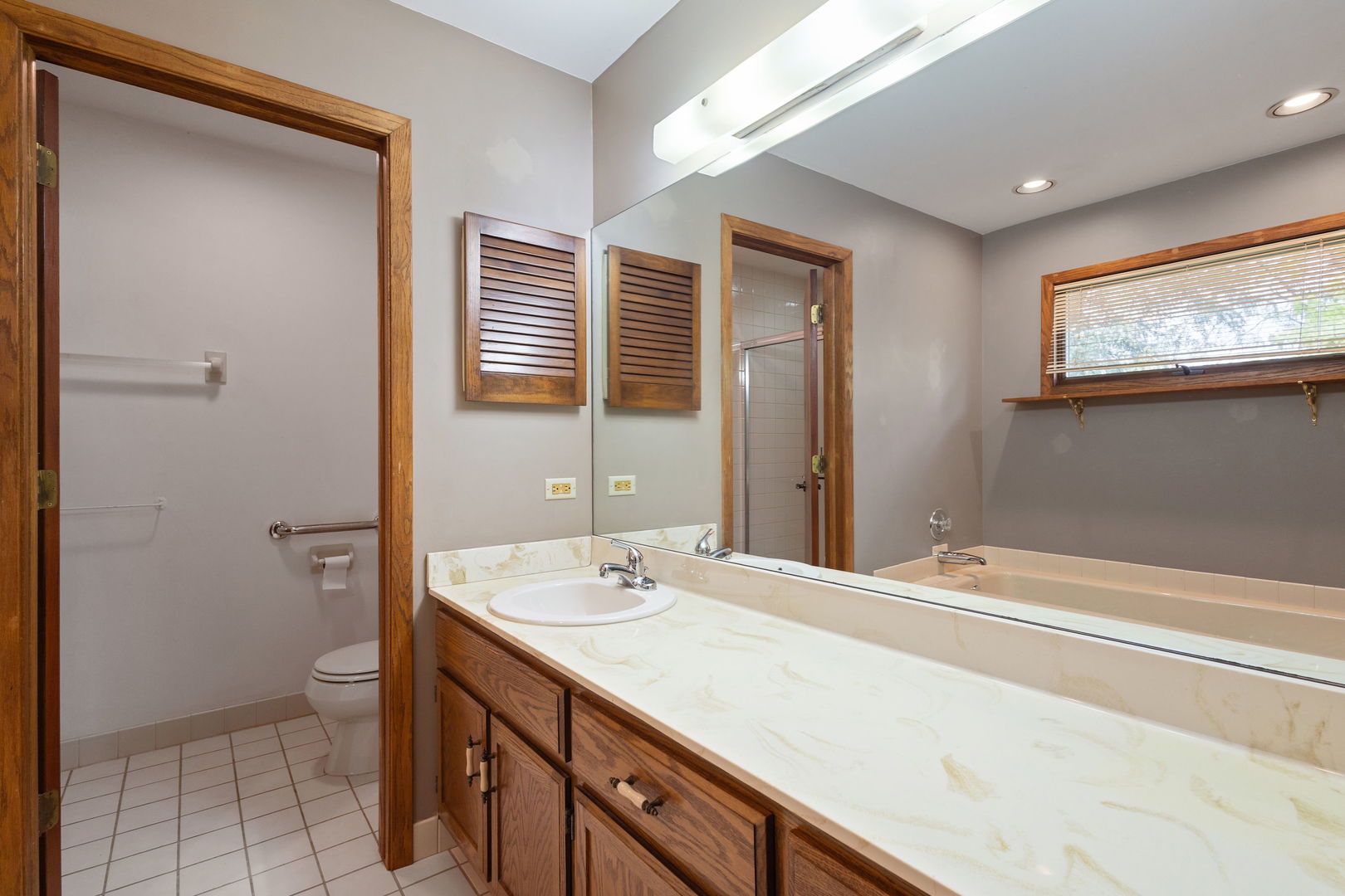 3007 Monterey Drive, Flossmoor, IL 60422