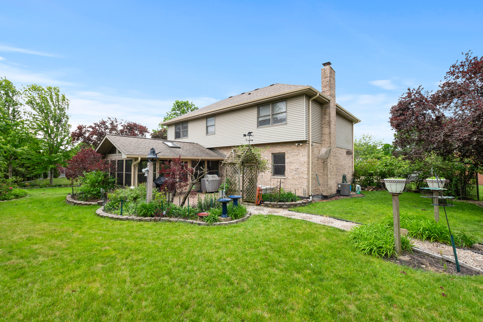8036 Binford Drive, Orland Park, IL 60462