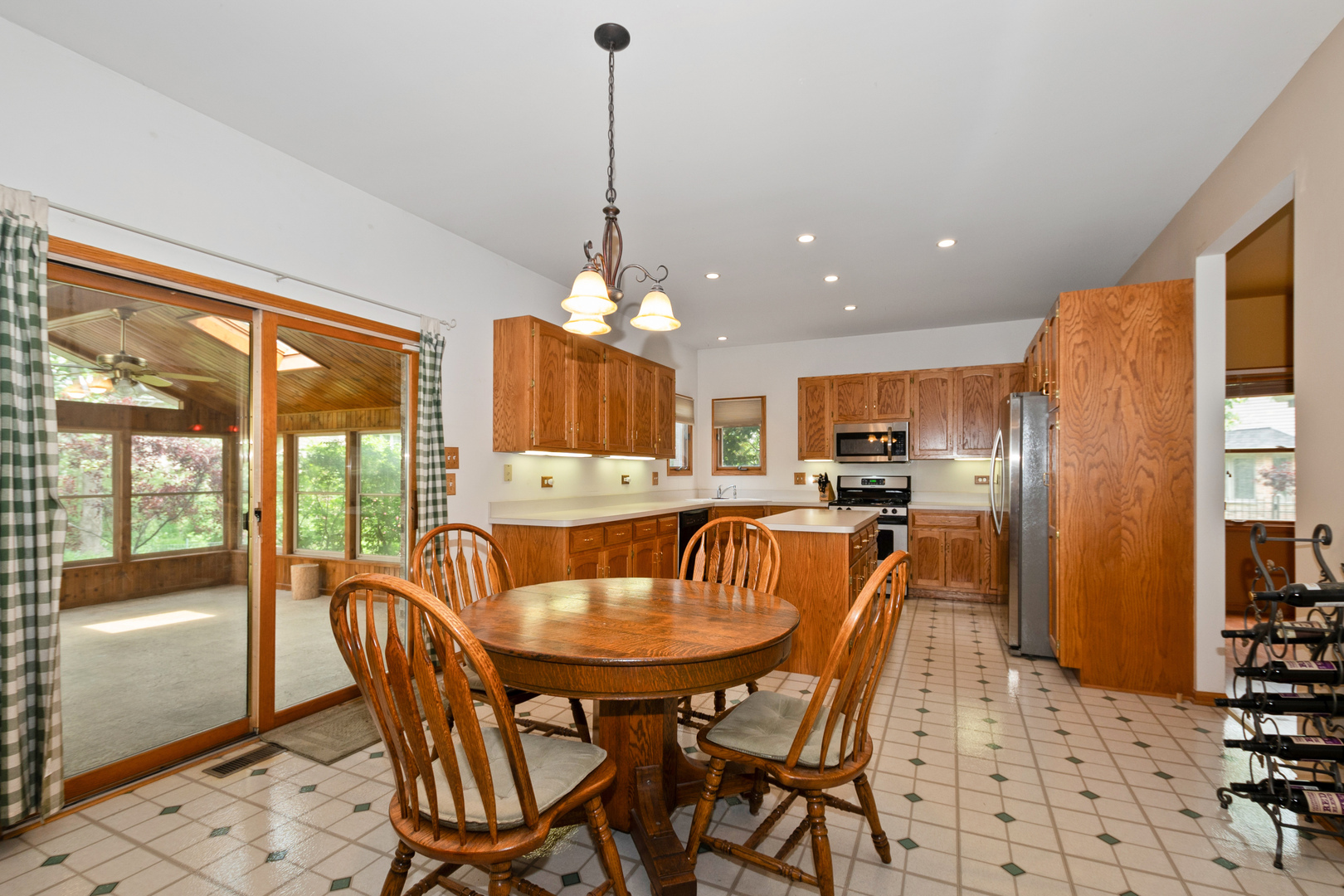 8036 Binford Drive, Orland Park, IL 60462