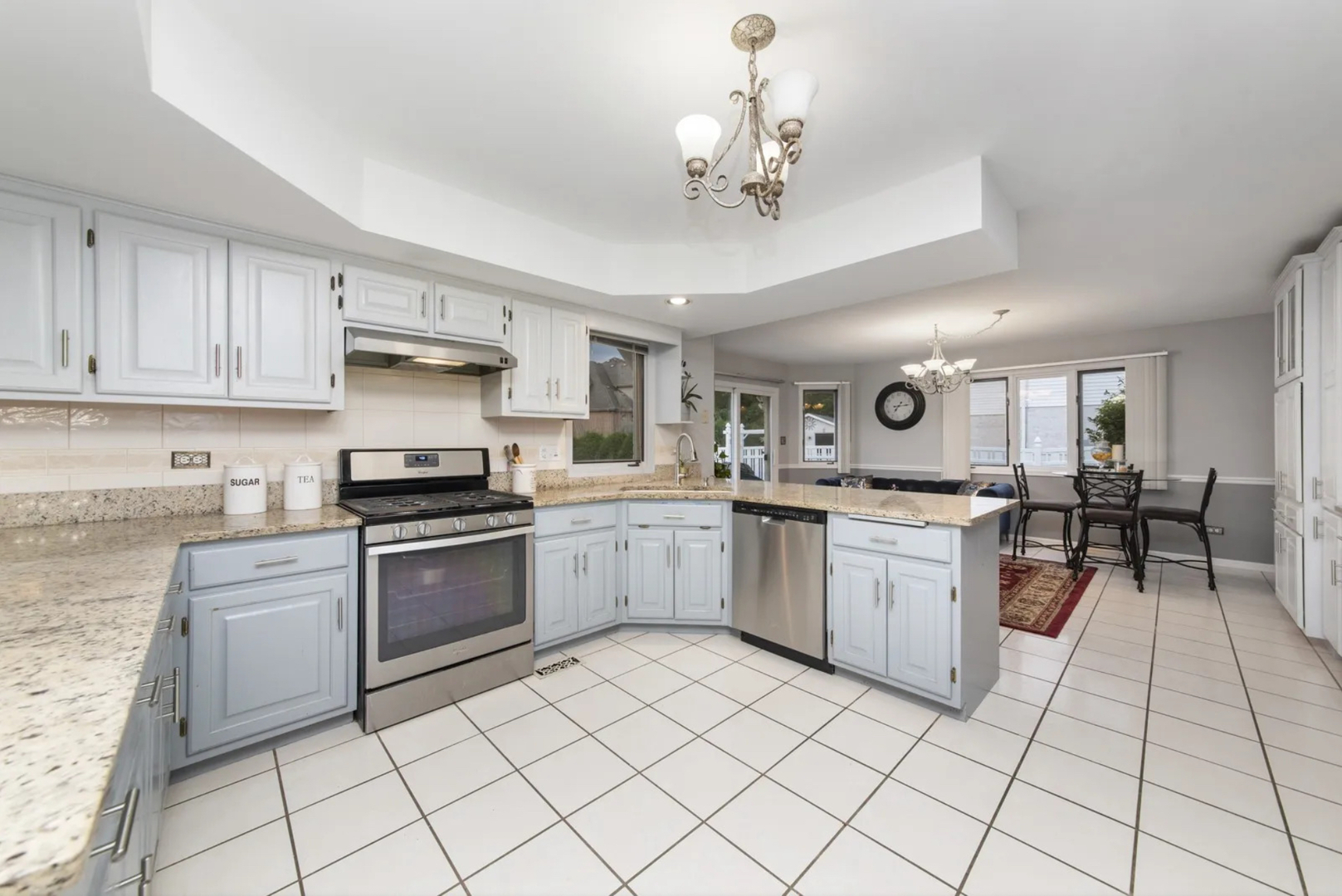 7819 Joliet Drive, Tinley Park, IL 60477