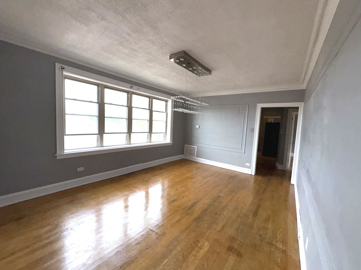 8255 S May Street, Chicago, IL 60620