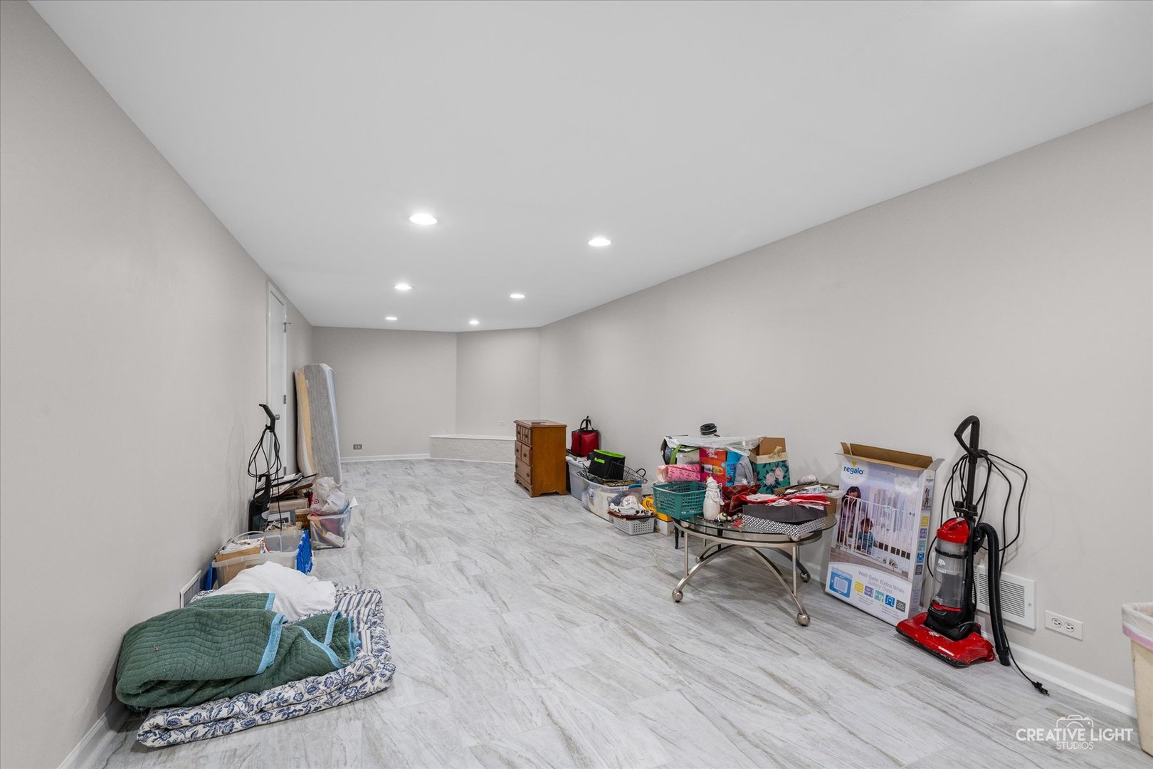 26 E Tyler Street, Oswego, IL 60543