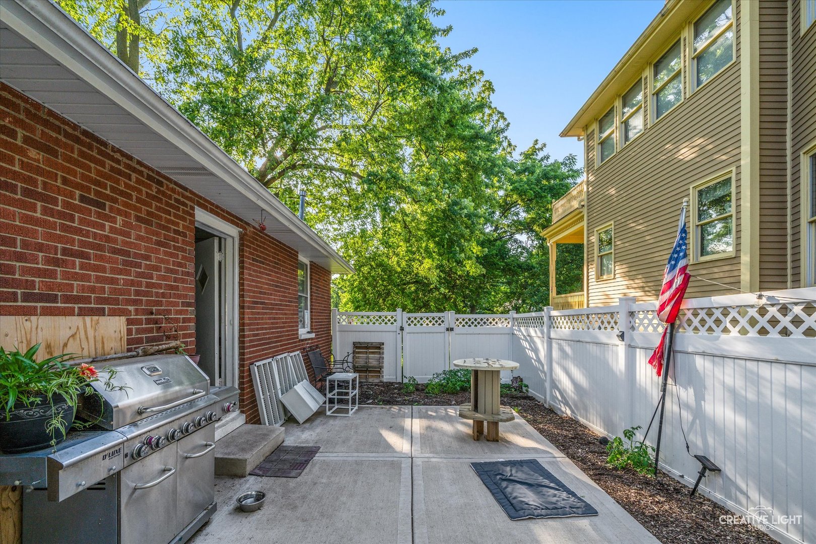 26 E Tyler Street, Oswego, IL 60543