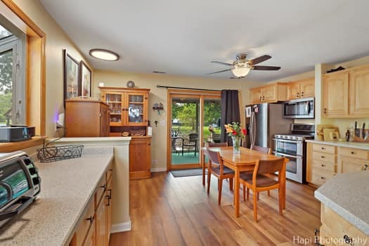 41725 N Circle Drive, Antioch, IL 60002