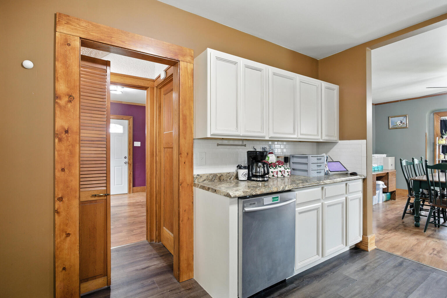 884 E 1200n Road, Melvin, IL 60952