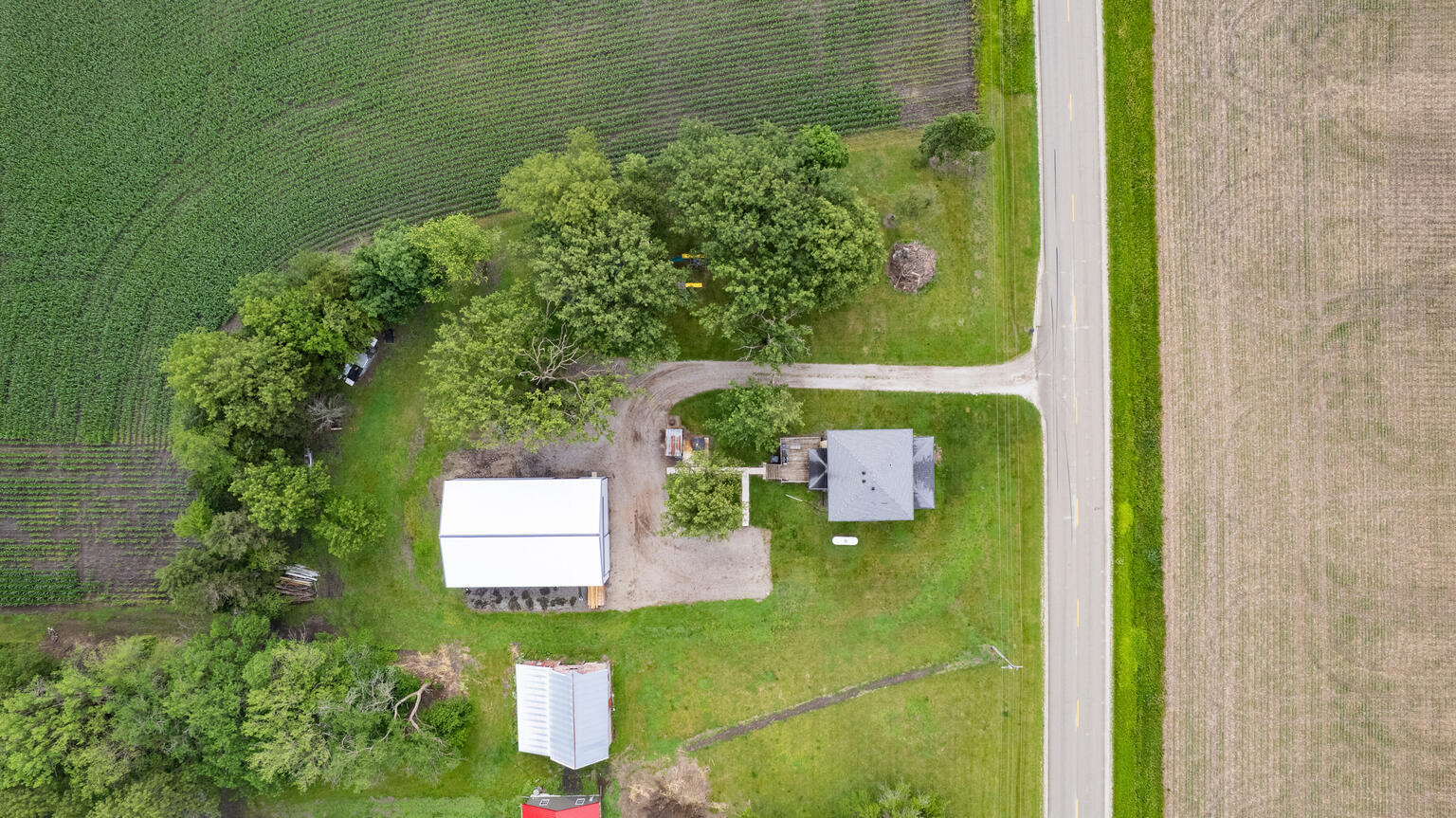 884 E 1200n Road, Melvin, IL 60952