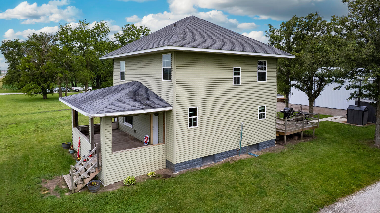 884 E 1200n Road, Melvin, IL 60952