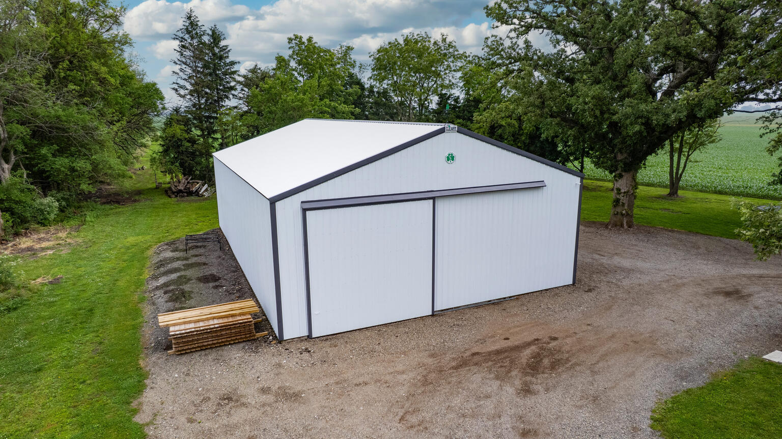 884 E 1200n Road, Melvin, IL 60952