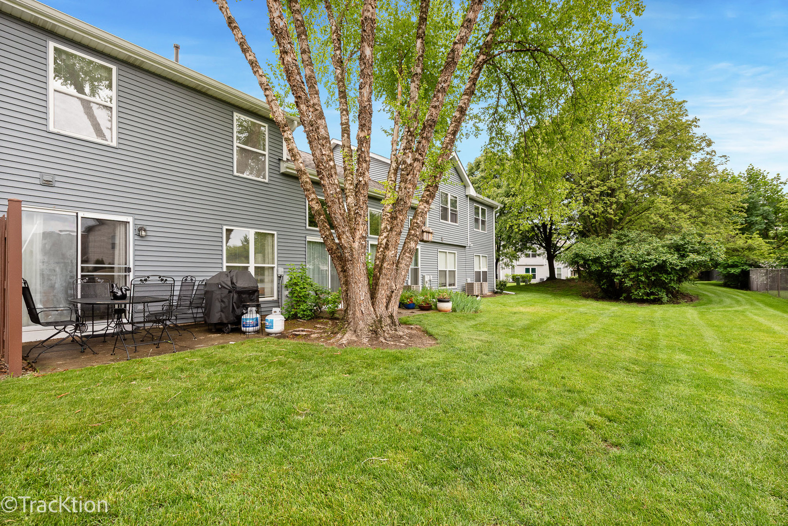 1312 Shawford Way #1312, Elgin, IL 60120