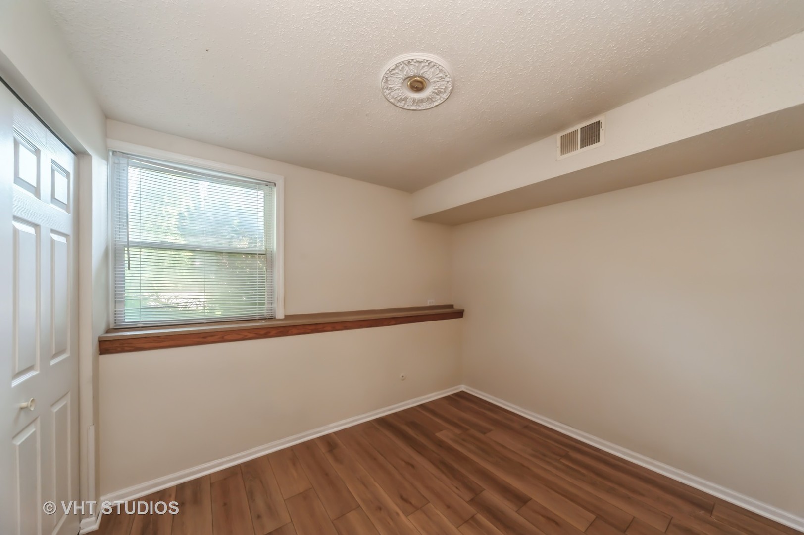1158 Inverrary Lane #1158, Deerfield, IL 60015