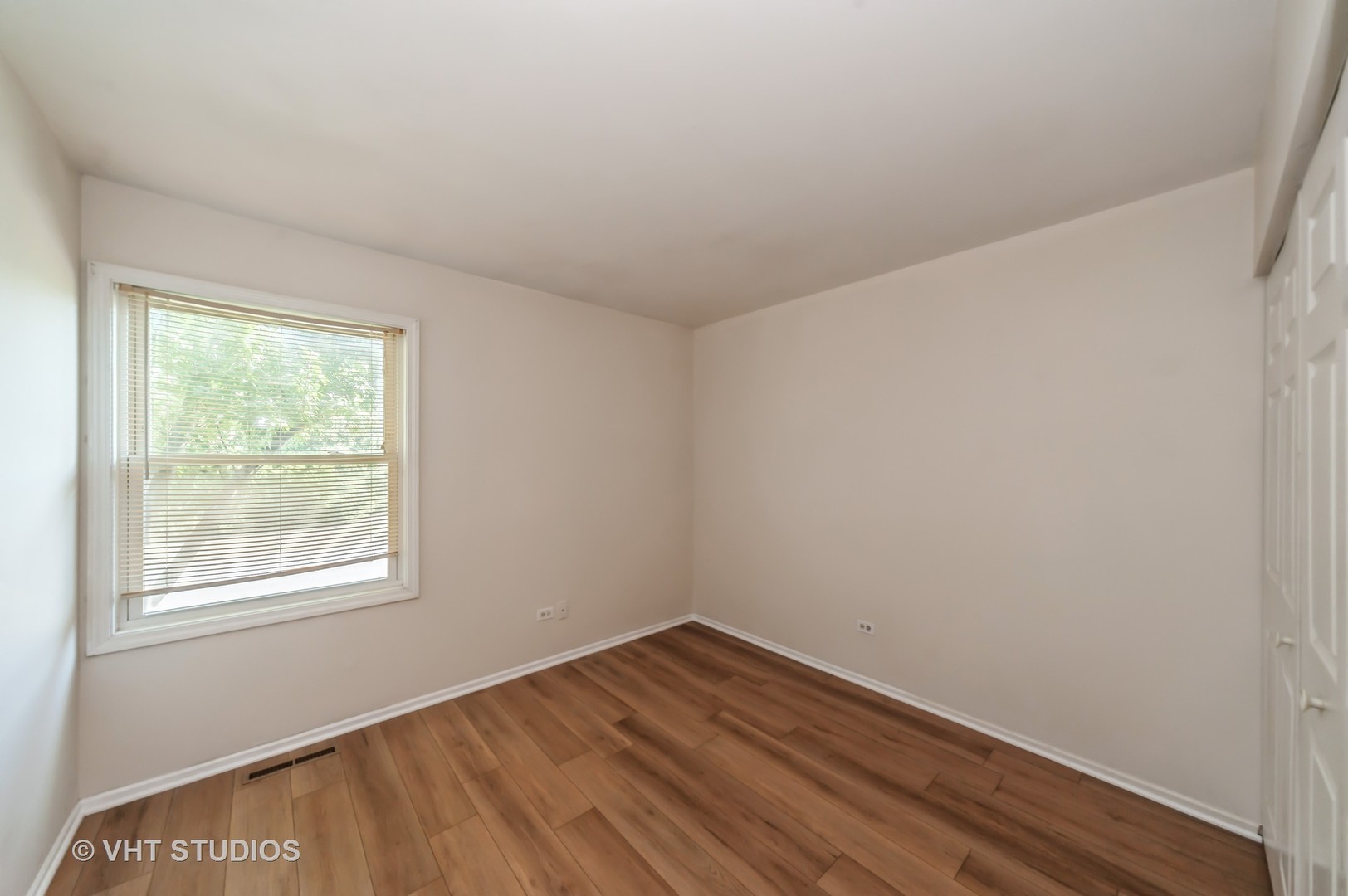 1158 Inverrary Lane #1158, Deerfield, IL 60015