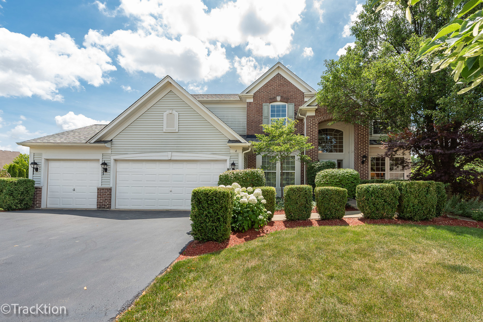 4 Marshall Ash Court, Bolingbrook, IL 60490