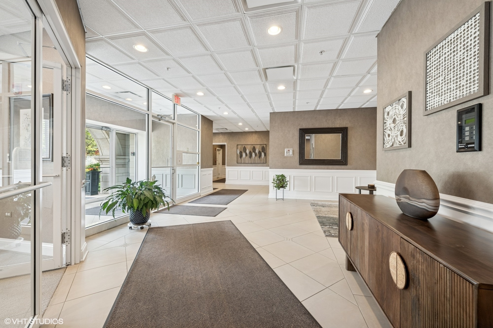 455 W Wood Street #210, Palatine, IL 60067